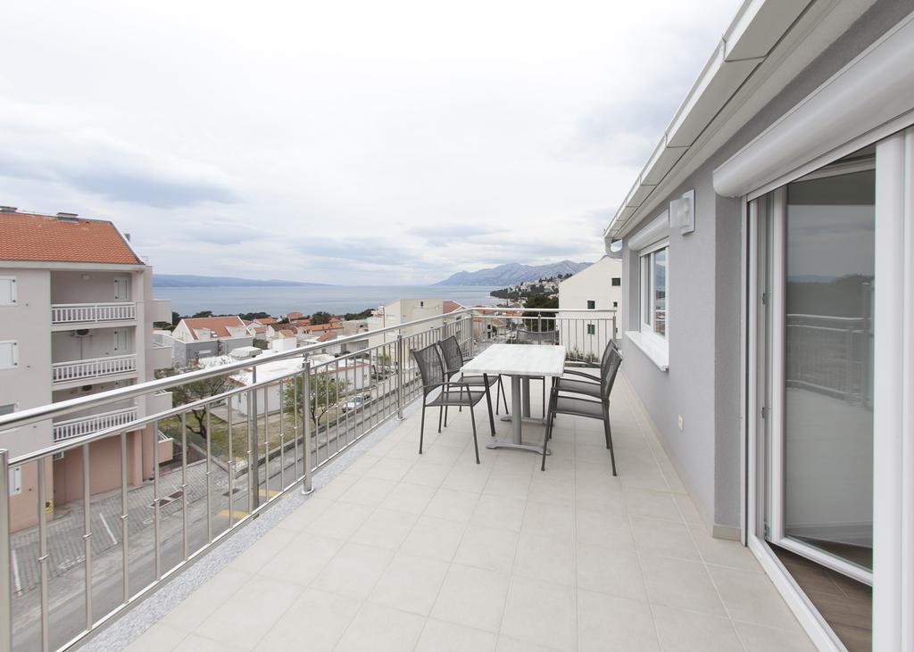 Apartments Villa Klara Baška Voda Εξωτερικό φωτογραφία